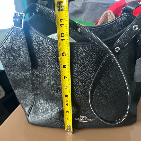 Coach Black Pebbled Leather Shoulder Bag - Picture 7 of 9